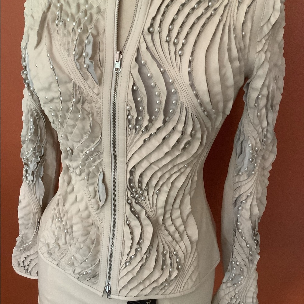 Figure flaCream lame leather forever completely reversible